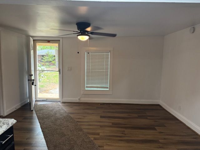 Building Photo - 2523 Hood Ave NW