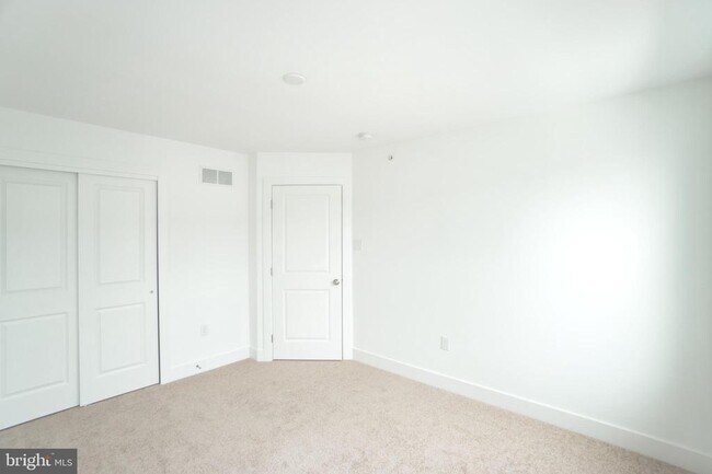 Building Photo - 114 Higher Rock Ct