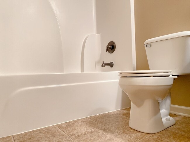 Building Photo - Move in Special. Beautiful & Nearly new SW Chalco area 4 bed Two Story.