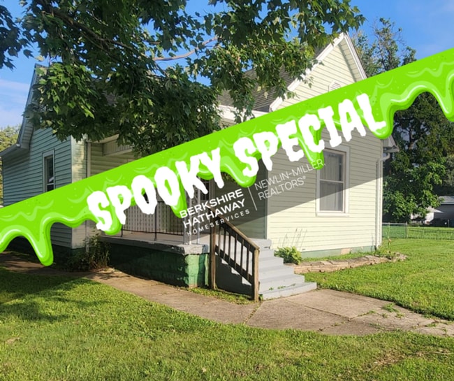 Primary Photo - 3 Bedroom on the Southside Of Town Section...