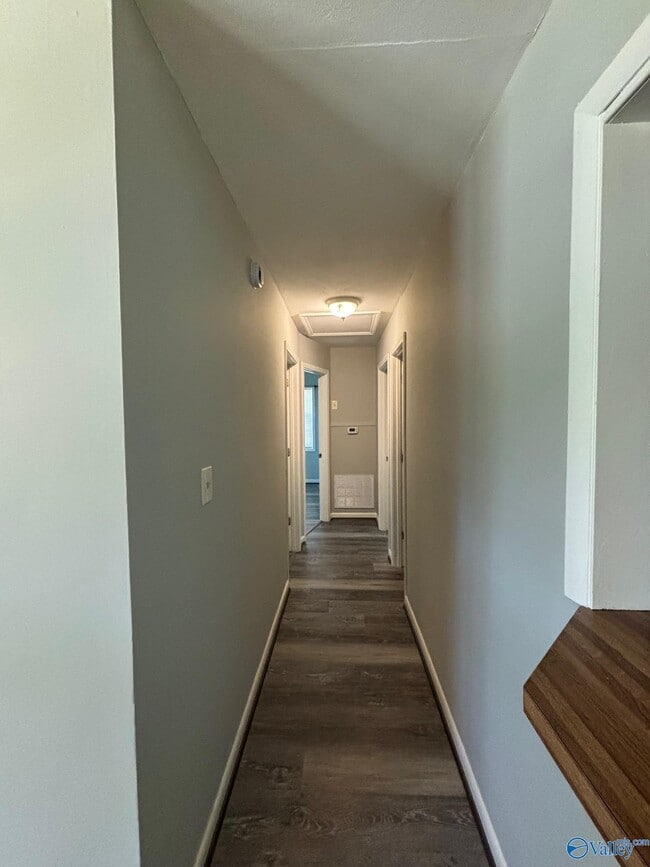 Building Photo - 11803 E Gateway Dr SE