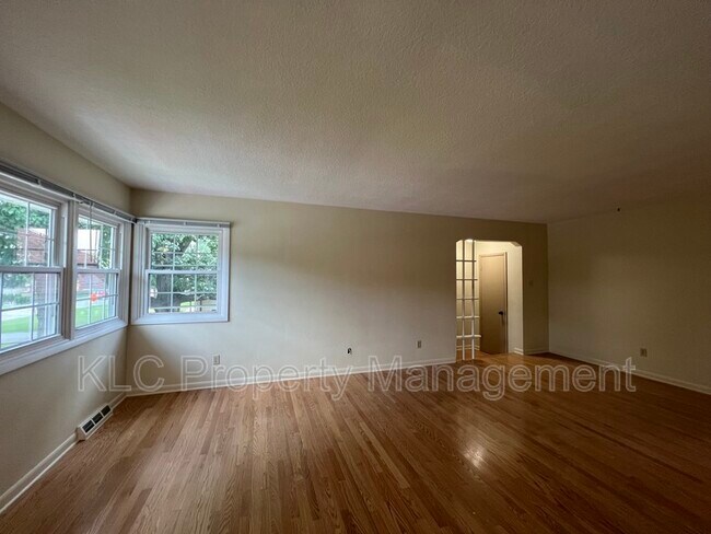 Building Photo - 1691 NW 85th St