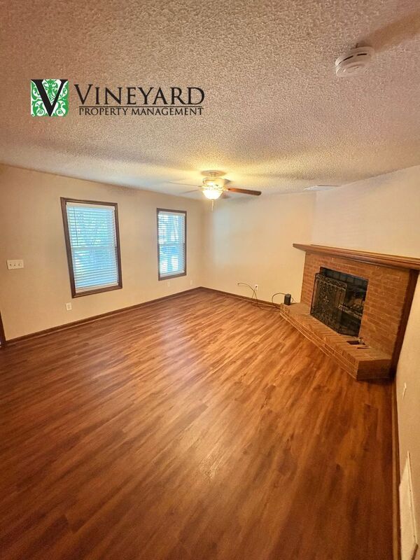 Building Photo - 1065 Sand Wedge Cir