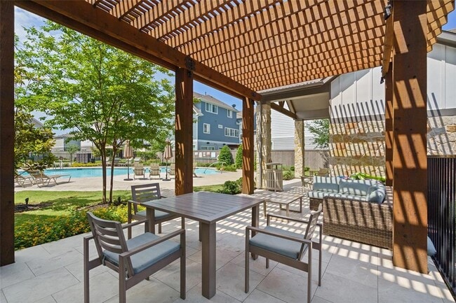 Building Photo - 1411 Biondo Way
