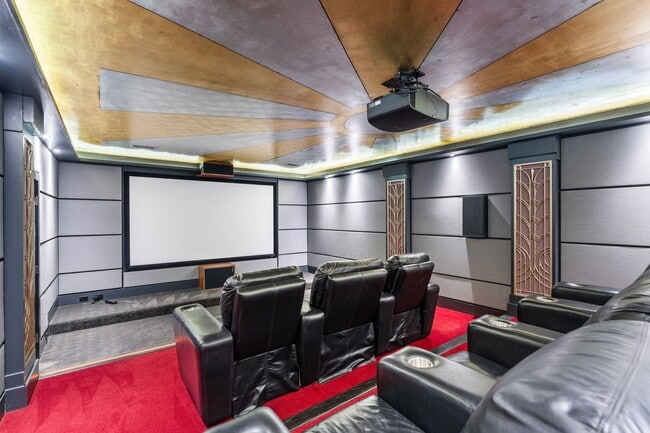 Building Photo - 162 Vieux Carre Dr