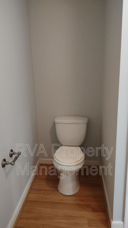 Building Photo - 1983 Airy Cir