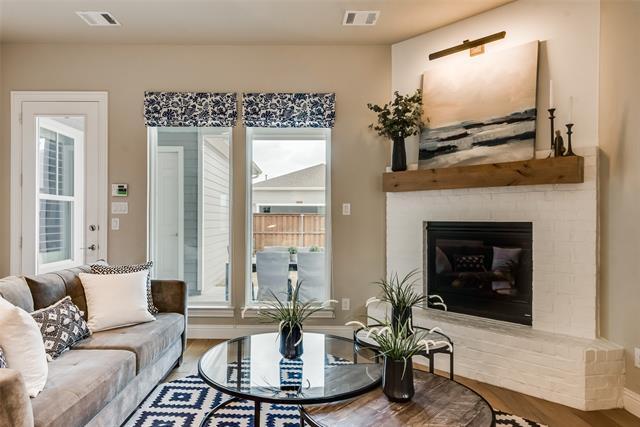 Building Photo - 3828 Killian Ct