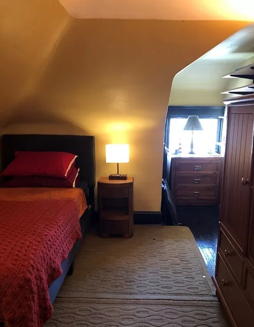 Bedroom 4, third floor - 14617 Clifton Blvd