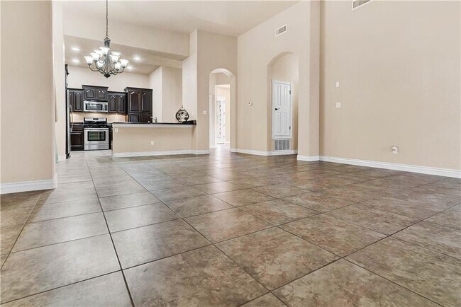 Building Photo - Sandstone Ranch Estates El Paso 3 Bed Refrig A/C!