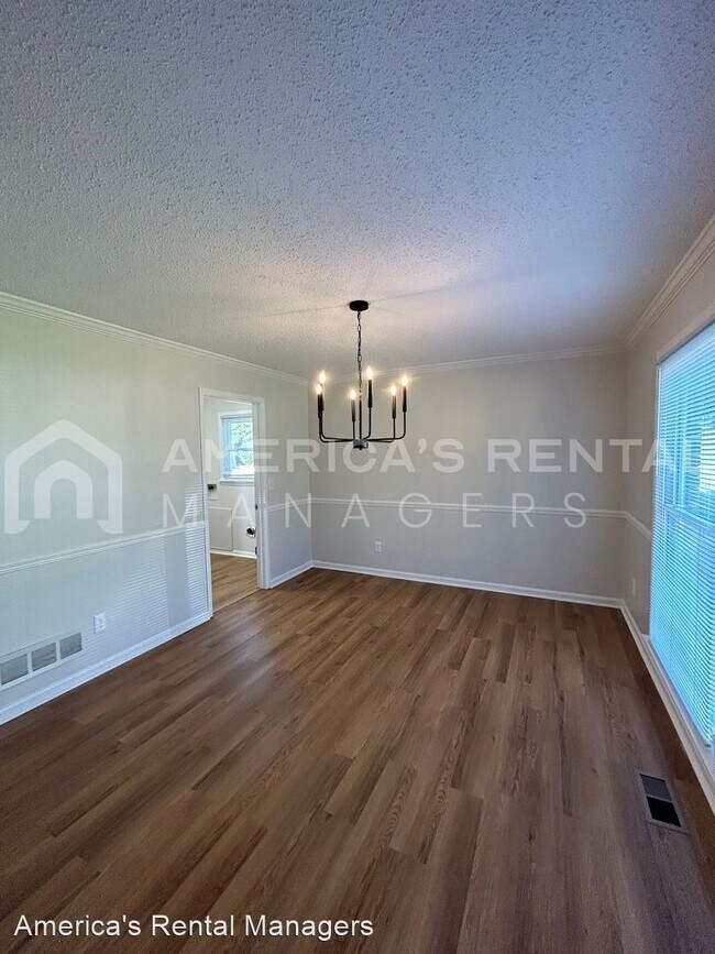 Building Photo - 4 br, 2 bath House - 2528 Hawksbury Lane