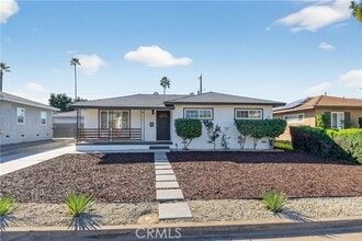 Building Photo - 16682 E Greenhaven St