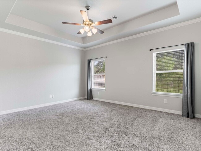 Building Photo - 3 bed 2 bath ( Columbia Lakes)