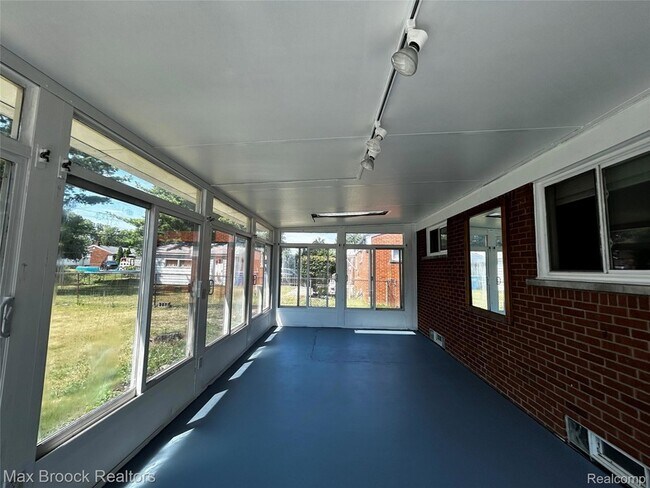 Building Photo - 21307 Le Fever Ave
