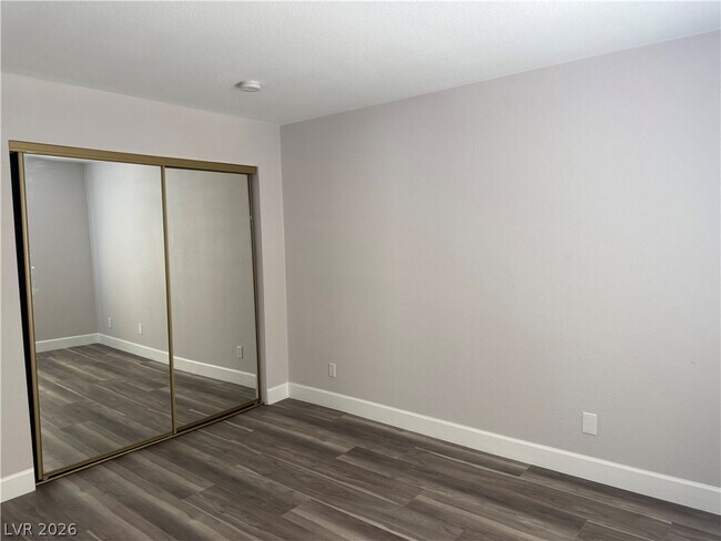 Building Photo - 2967 Juniper Hills Blvd