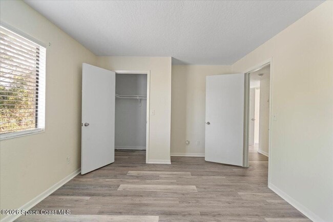 Building Photo - 1870 Agora Cir SE