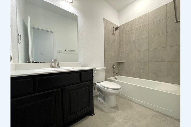 Building Photo - 2818 Diamondback Dr