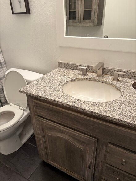 Building Photo - 7120 Carlson Cir