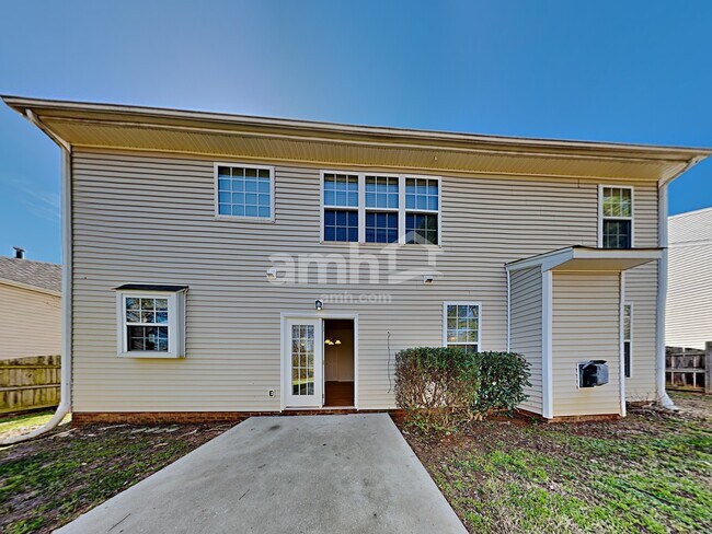 Building Photo - 8 Red Jonathan Ct