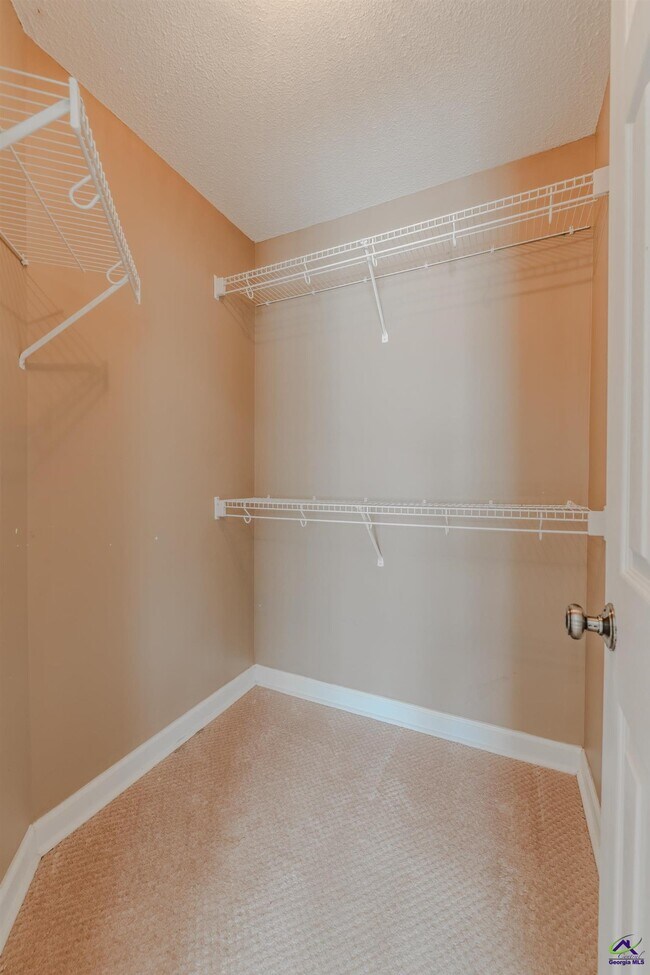 Building Photo - 611 Bay Laurel Cir
