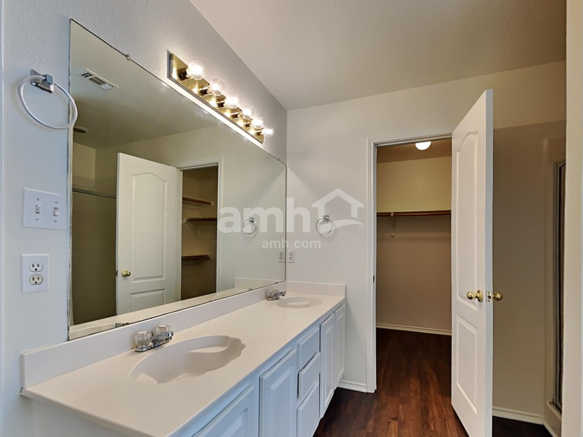 Building Photo - 7307 Fossil Garden Dr