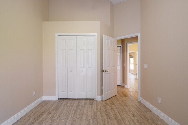 Building Photo - 12803 Maribou Cir