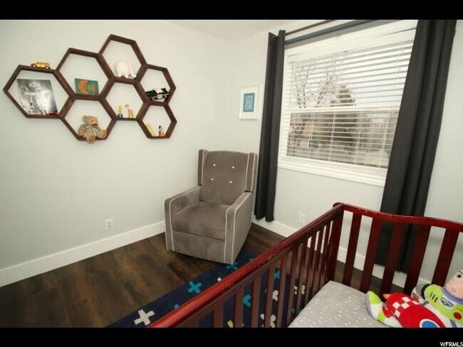 Building Photo - 4 br, 3 bath House - 1179 W 8830 S