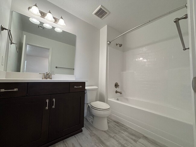 Building Photo - Private Comfort for All: 3-Bedroom All En-Suite Home