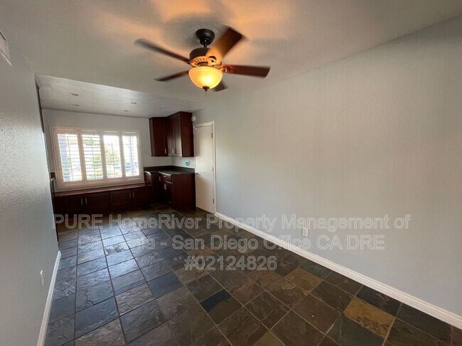 Building Photo - 8970 Lake Angela Dr