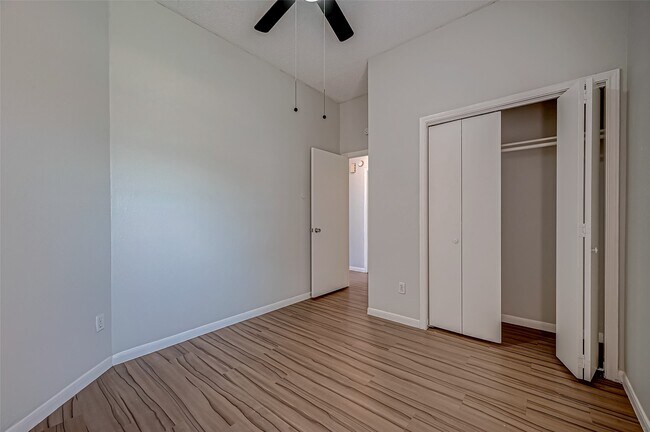 Building Photo - 18623 Willow Moss Dr