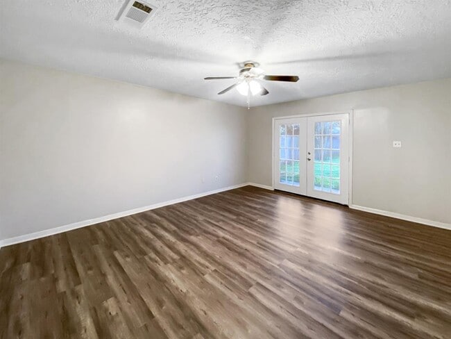 Building Photo - 706 S Diamondhead Blvd