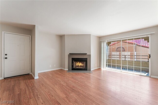 Building Photo - 2200 S Fort Apache Rd