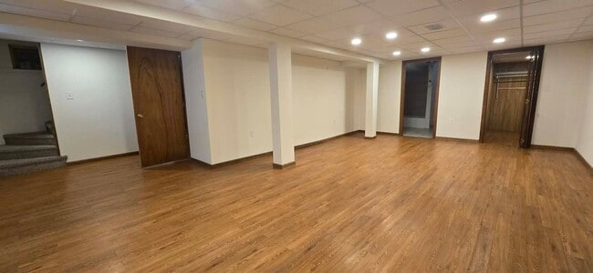 Building Photo - 8607 N Osceola Ave