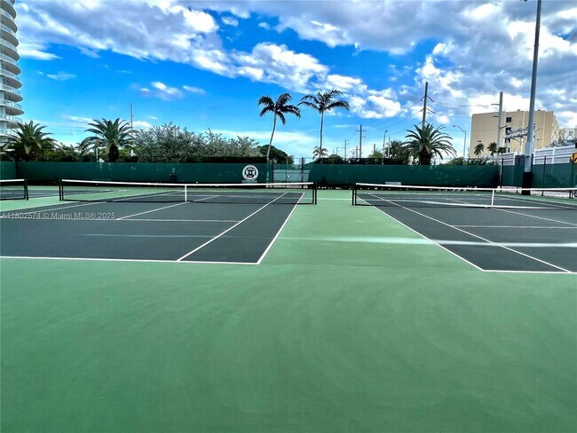 Building Photo - 8816 Collins Ave