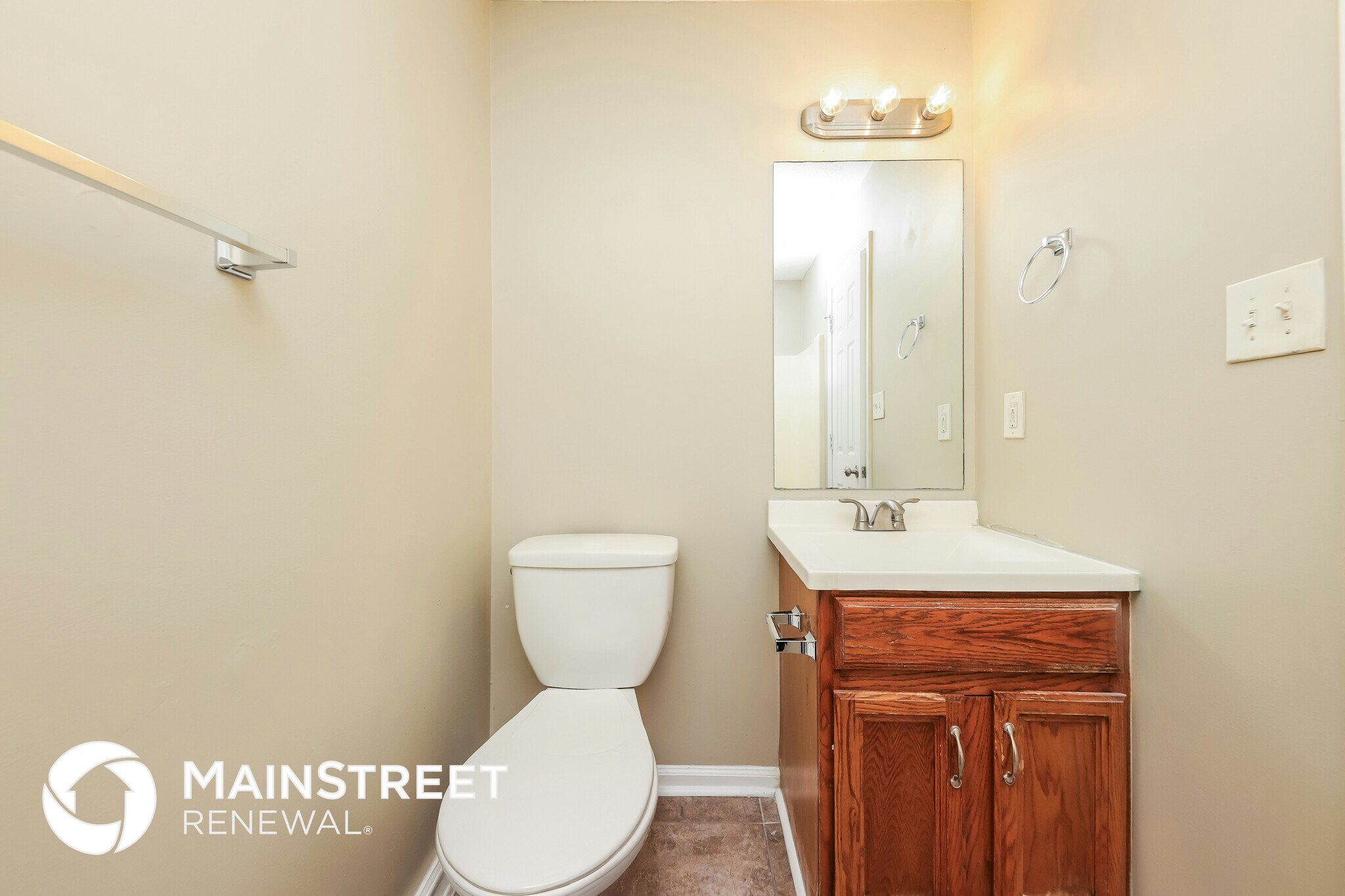 Building Photo - 28 Loxley Ct