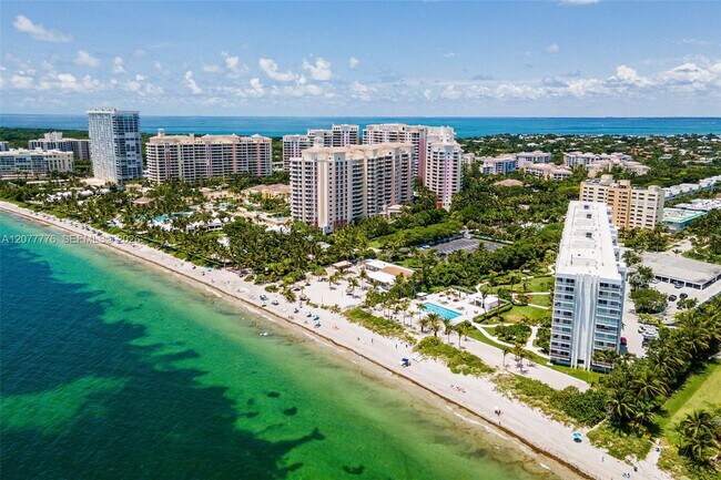 Building Photo - 607 Ocean Dr