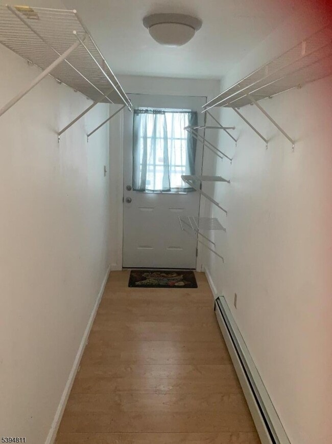 Building Photo - 138 Meriline Ave