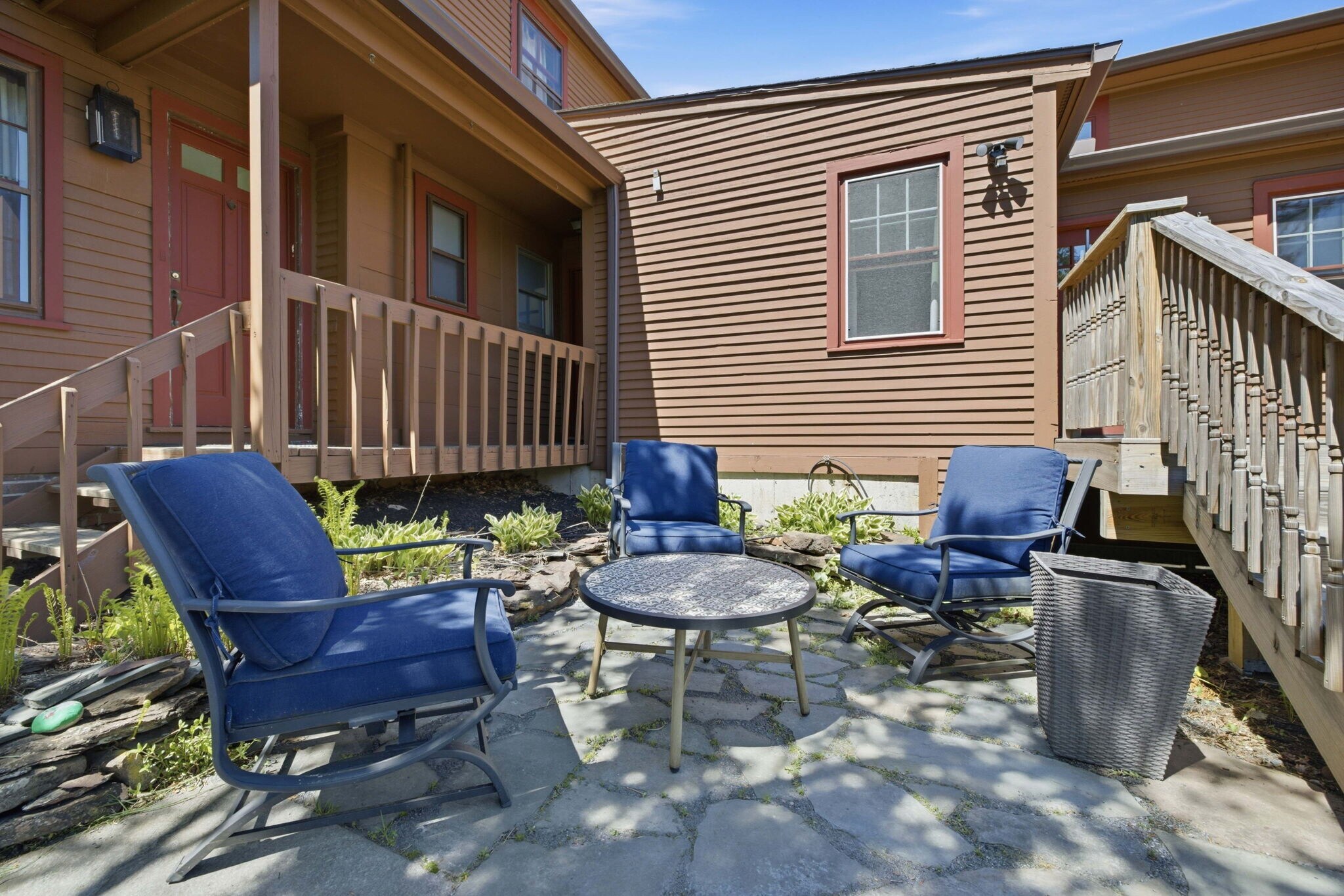 Building Photo - 883 Worthington Rdg