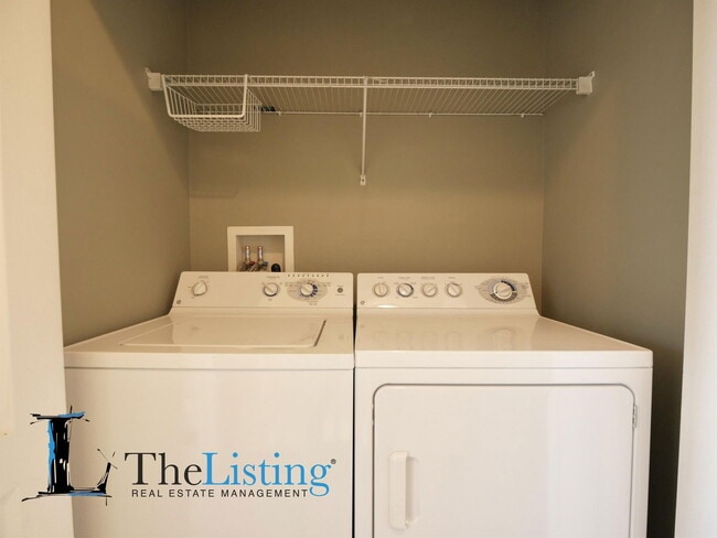 Building Photo - 13605 Daniels Landing Cir