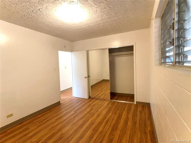 Building Photo - 716 Lukepane Ave