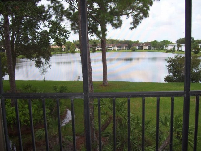 Building Photo - FURNISHED EAST LAKE WOODLANDS-WOODLAKE RUN