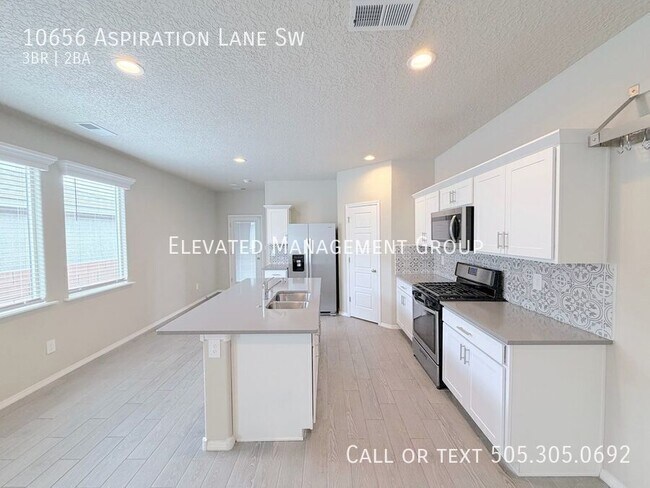 Building Photo - 10656 Aspiration Ln SW