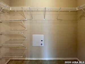 Building Photo - 2121 Dorman Dr