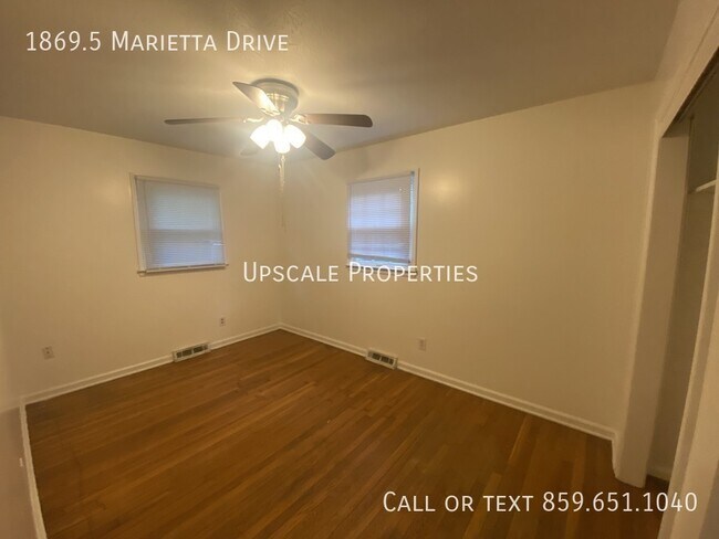 Building Photo - 1869.5 Marietta Dr