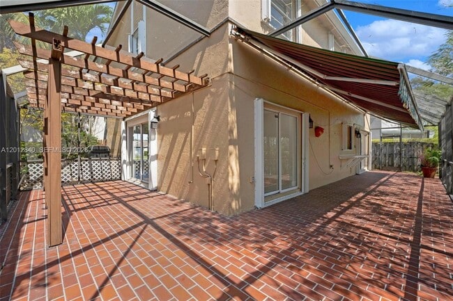 Building Photo - 10065 NW 54th Terrace