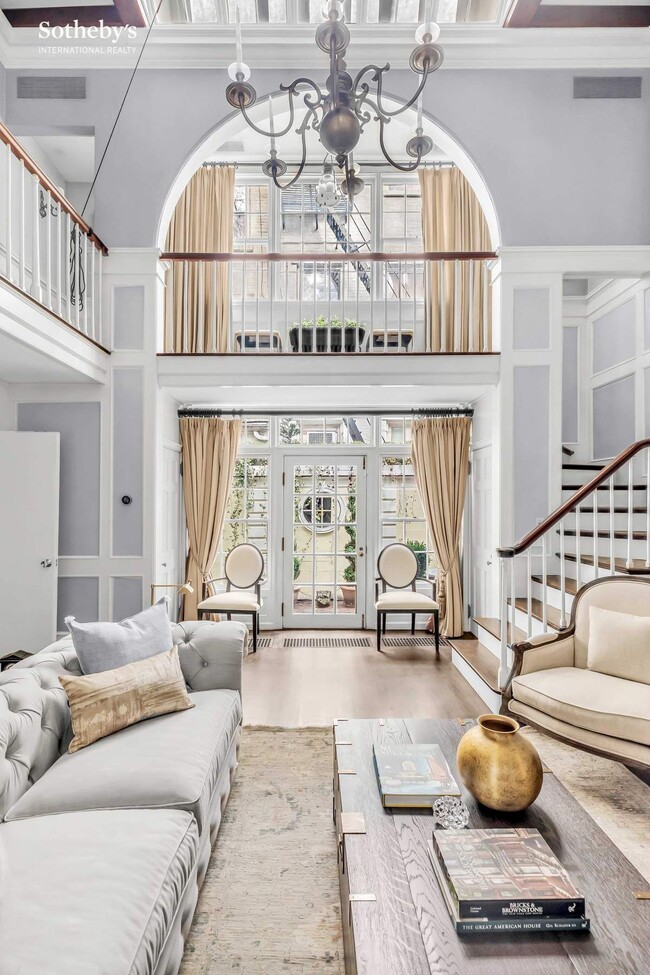 Building Photo - 183-185 W 4th St