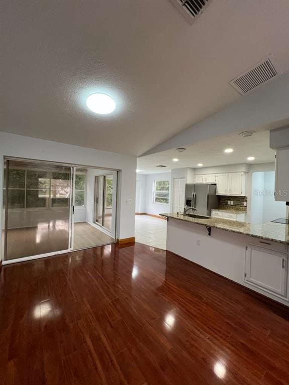 Building Photo - 6206 Dorset Rd