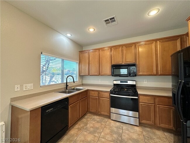 Building Photo - 3143 Diamond Crest Ln