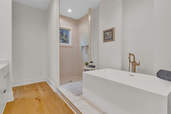 Building Photo - 4167 Meade Village Cv
