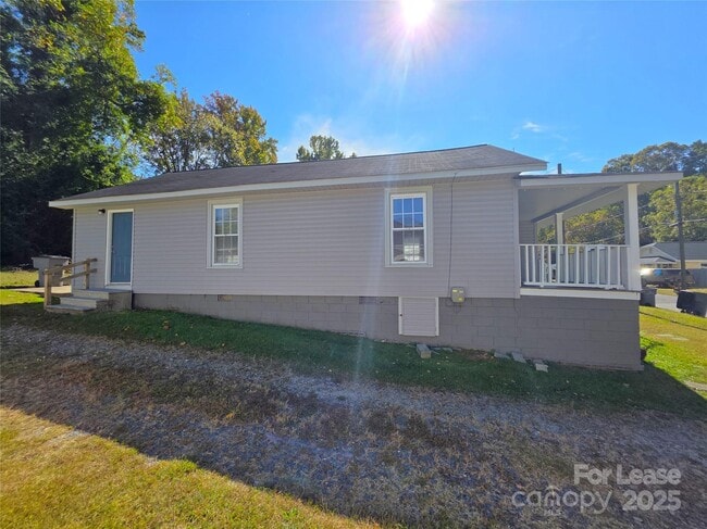 Building Photo - 815 Margate Ave