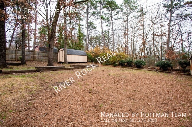 Building Photo - 2617 Peach Tree Dr